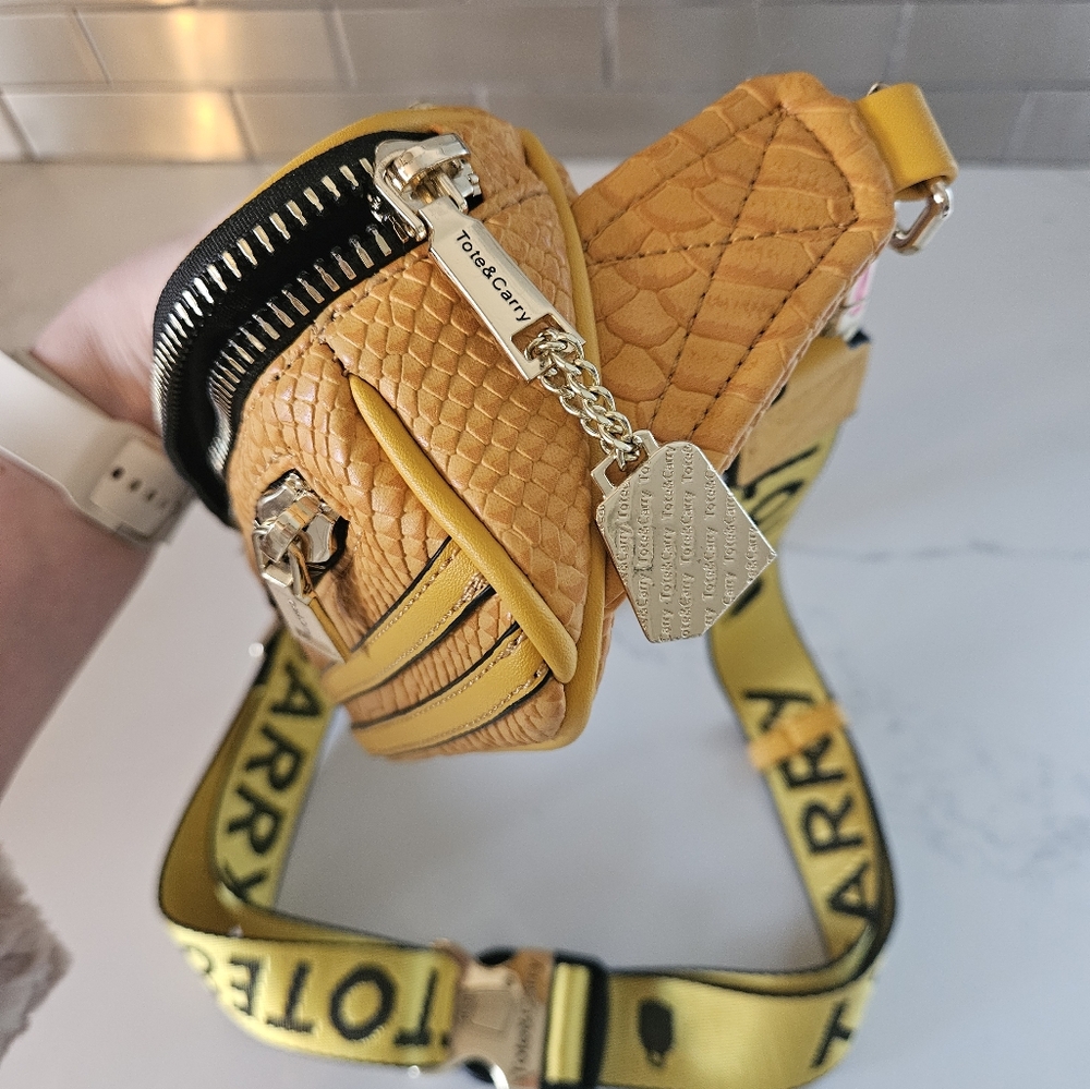 Tote & Carry Apollo 1 Mustard Fanny Pack small Unisex - Picture 6 of 7